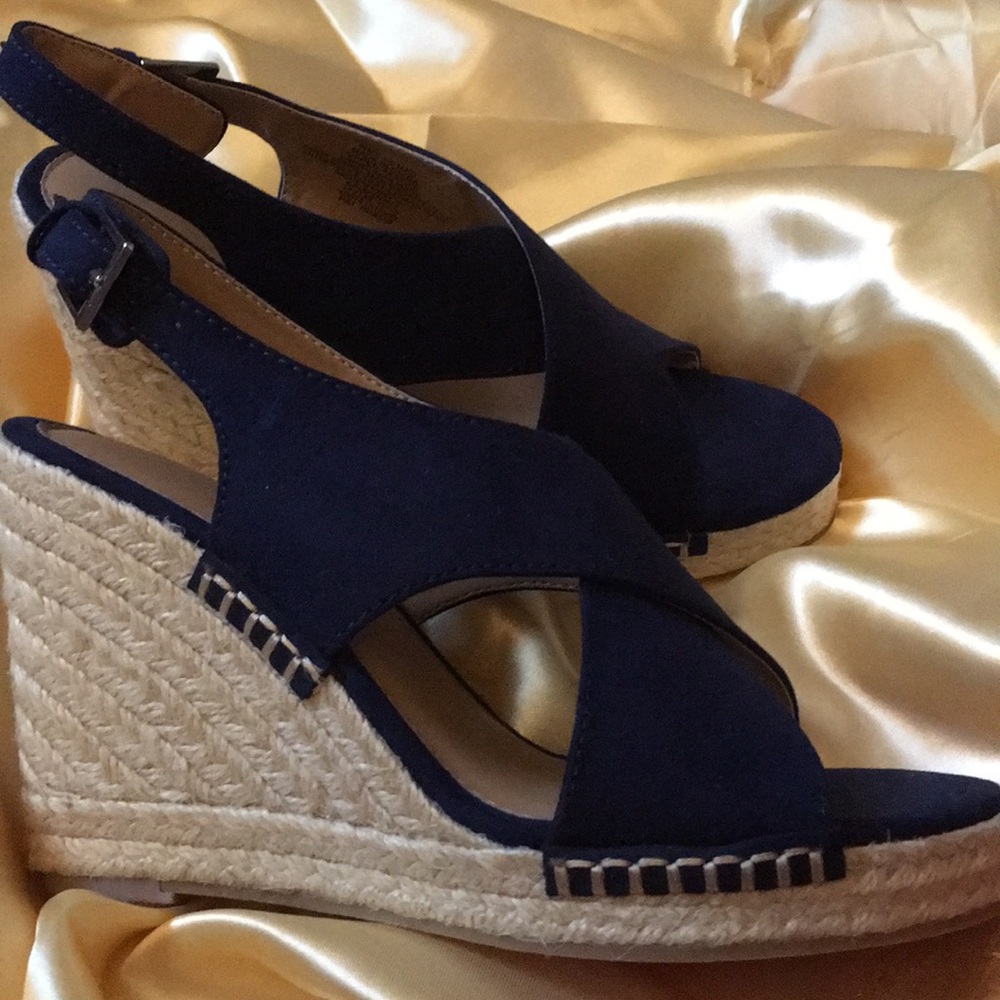 New Women’s Suede Wedge Sandals
